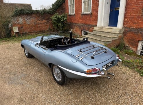 CHALLENGER E-TYPE JAGUAR REPLICA