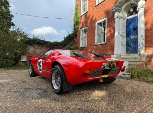 FORD GT40 REPLICA