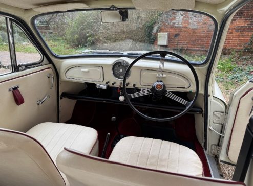 MORRIS MINOR SEATS 4