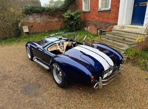 SHELBY COBRA 427 V8 BIG BLOCK